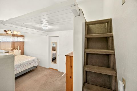 Tiny photo for 201 S Rose Street, Phoenix, OR 97535 (MLS # 220213988)