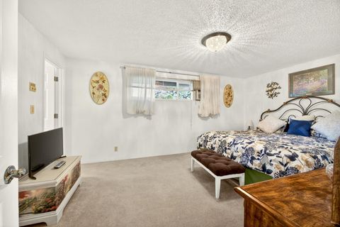 Tiny photo for 201 S Rose Street, Phoenix, OR 97535 (MLS # 220213988)
