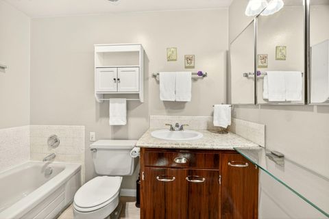 Tiny photo for 201 S Rose Street, Phoenix, OR 97535 (MLS # 220213988)