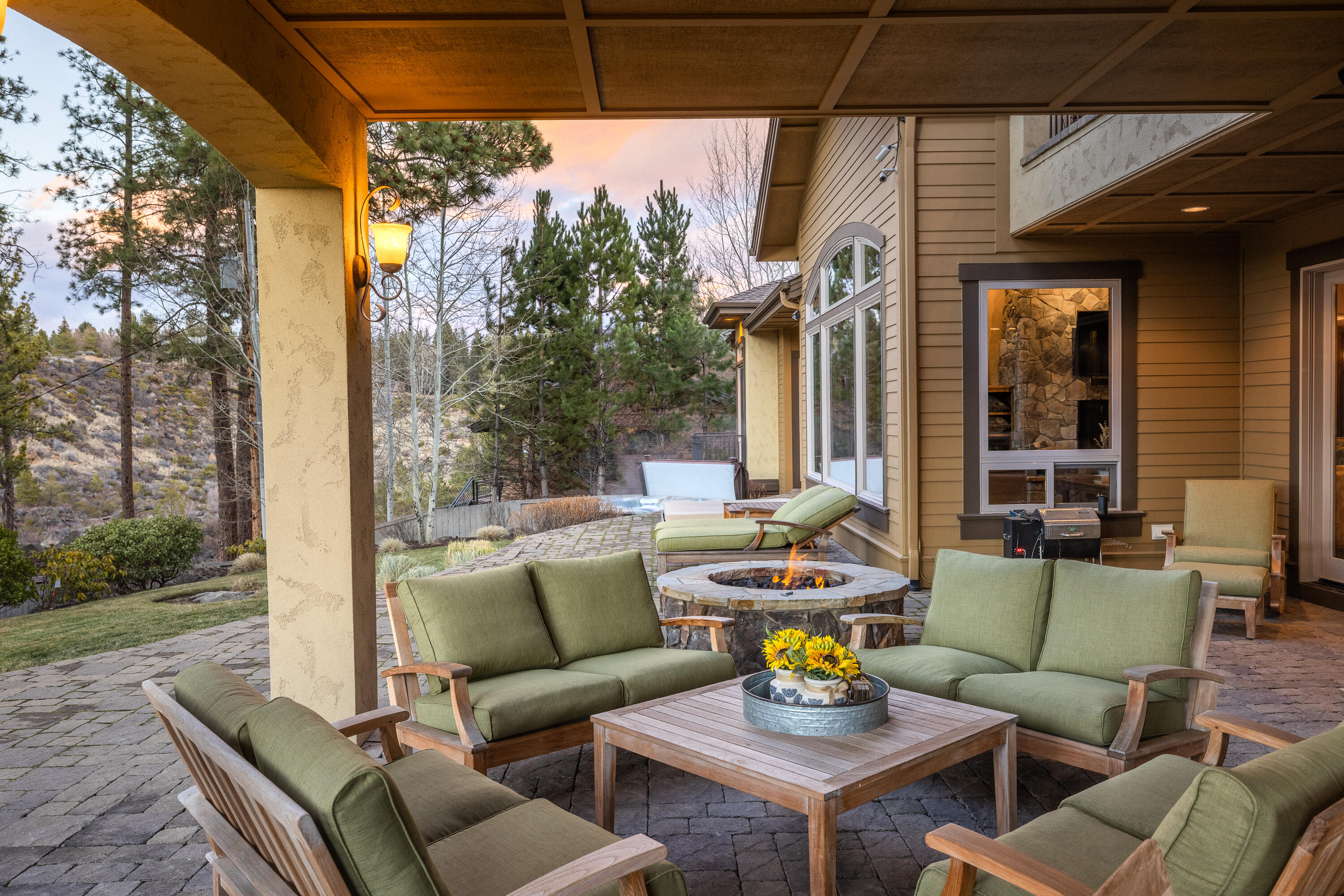 River Rim - Residential