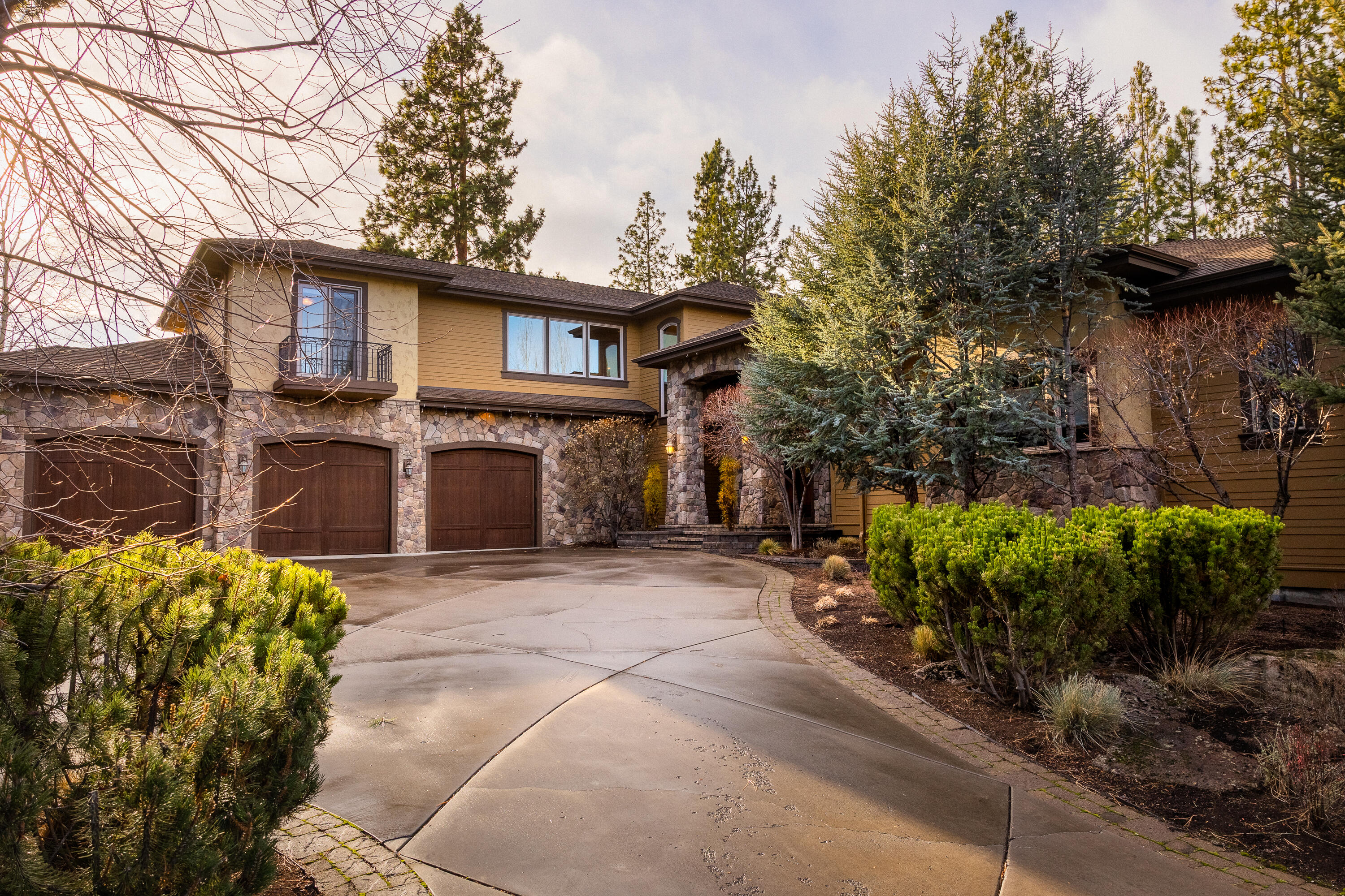 River Rim - Residential