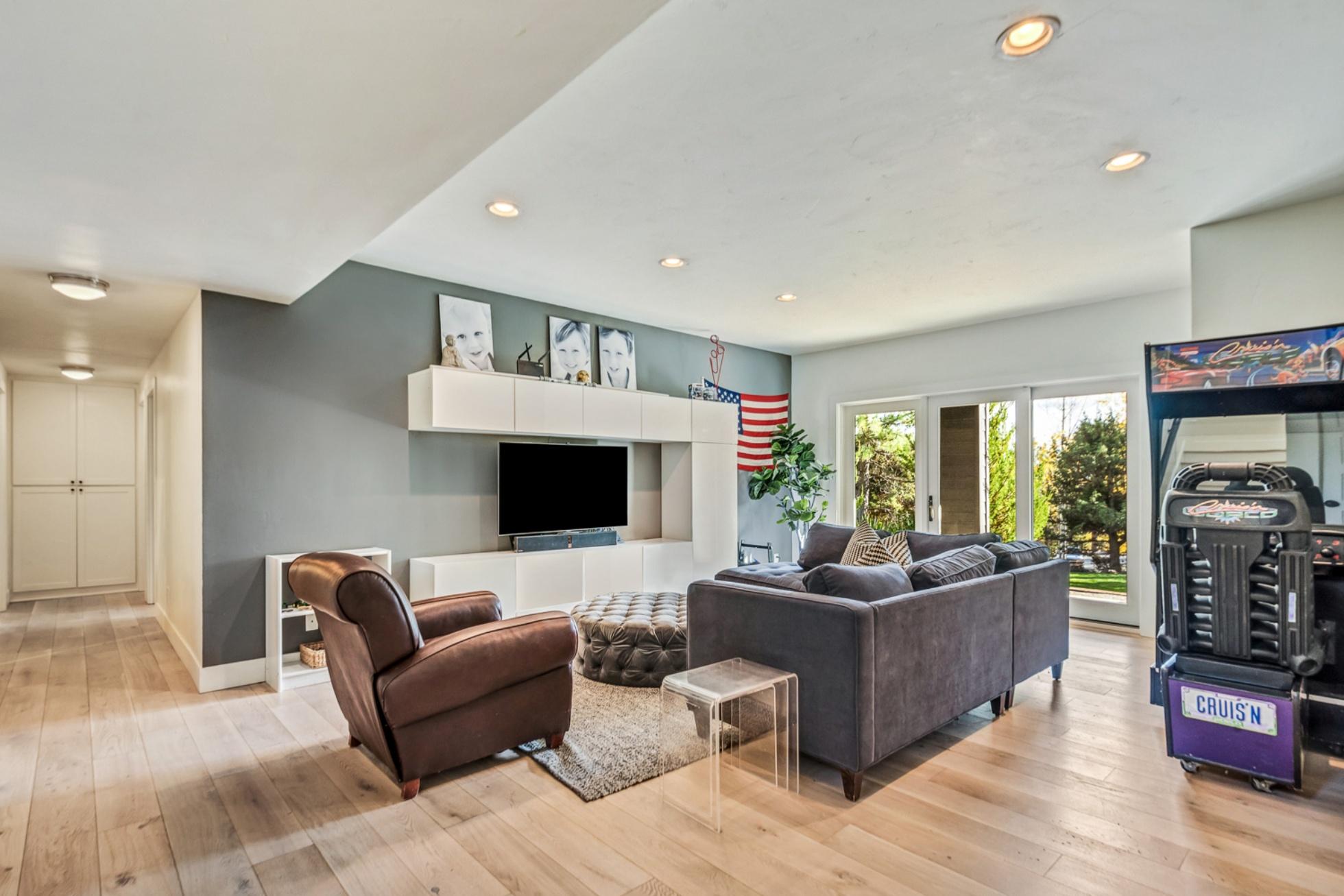 Awbrey Butte - Residential