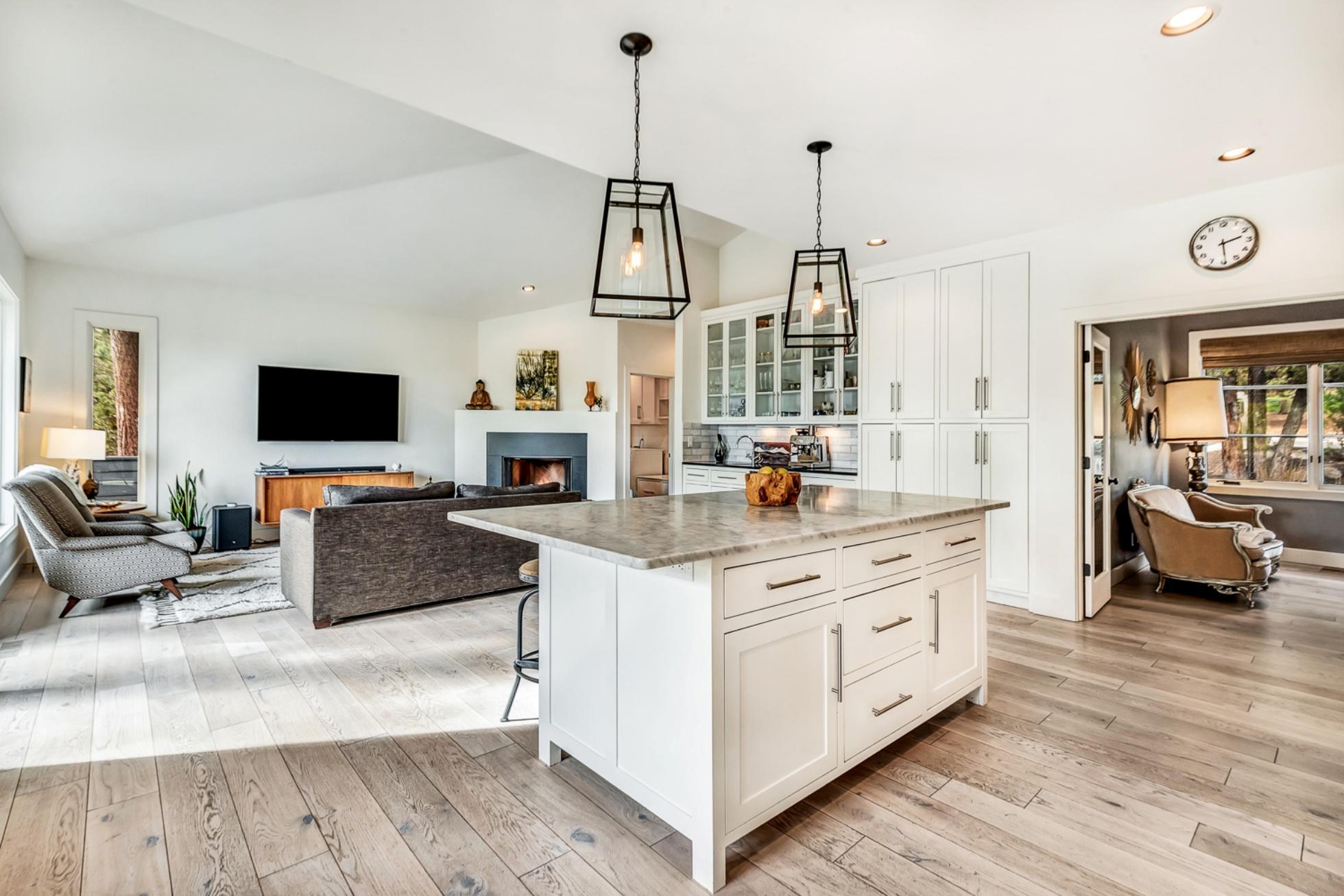 Awbrey Butte - Residential