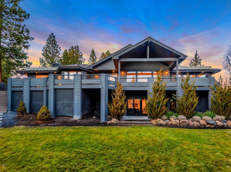 Perfection on Promontory! Recently remodelded, from top to bottom, located on Bend's West Side on Awbrey Butte. Sitting on nearly an acre of flat usable land with mature landscaping and privacy. Full southern exposure and situated high enough up to have full territorial and city views, including a peek a boo view of the Old Mill District Smoke Stacks. Situated on a private cul-de-sac, right in town, close to parks & in an established neighborhood near west side schools, Downtown Bend, The Deschutes River, Phil's Trail, shopping, restaurants and trails. Large open spaces on main floor, including master on the main for first floor only living. Recently remodeled utilizing high end building products including Sierra Pacific Metal Clad and Wood Windows, Viking refrigerator, range & Bosch dishwasher, Carrera Marble and Granite Countertops, tile and backsplash, Kohler Plumbing fixtures including Toto dual flush toilets, tubs, sinks, faucets. Coveted High Lakes Elementary School!