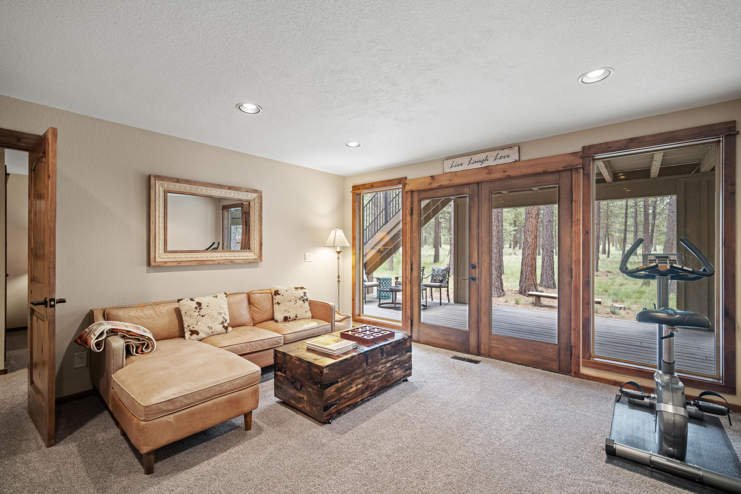 Fairway Point Villag - Residential