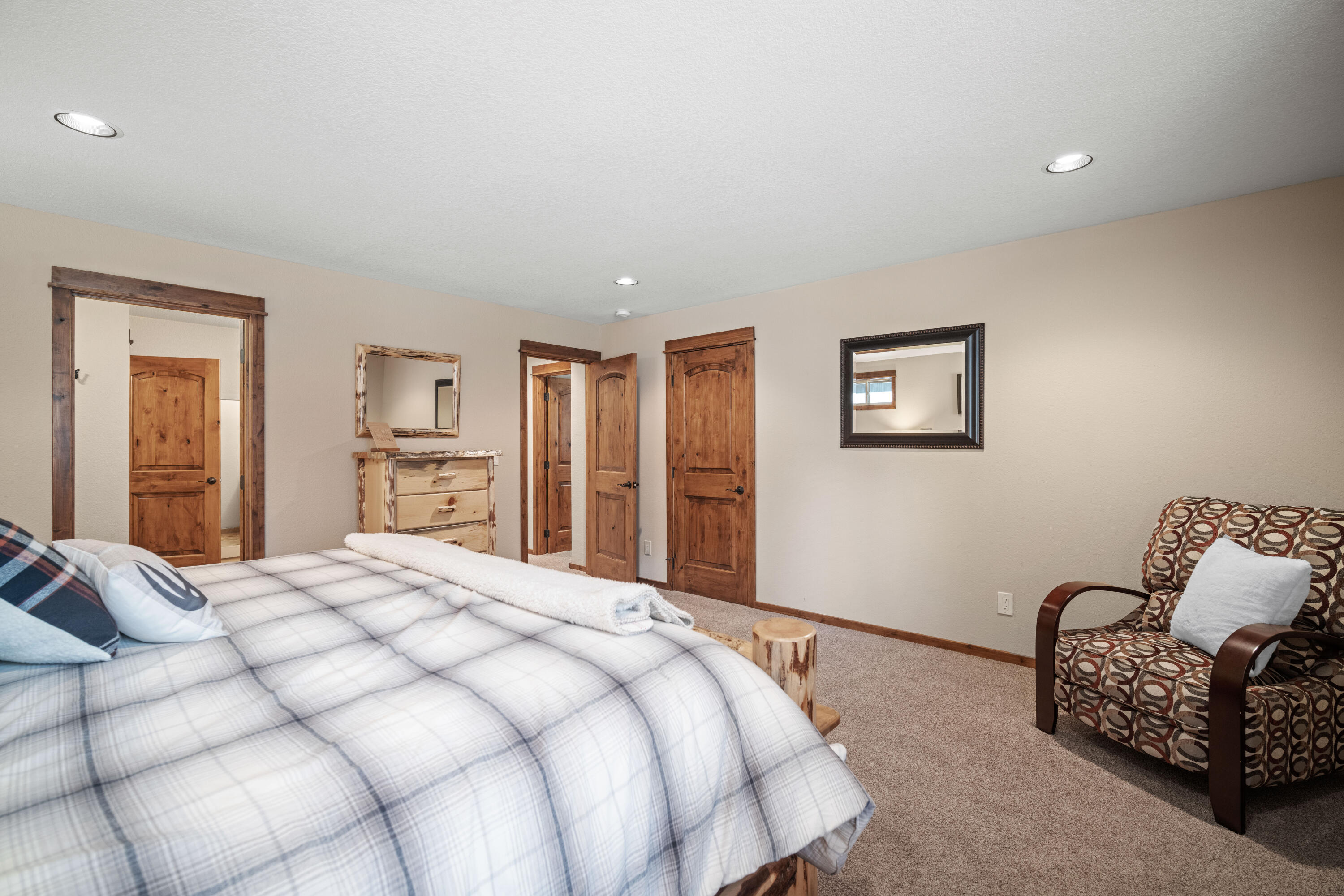 Fairway Point Villag - Residential