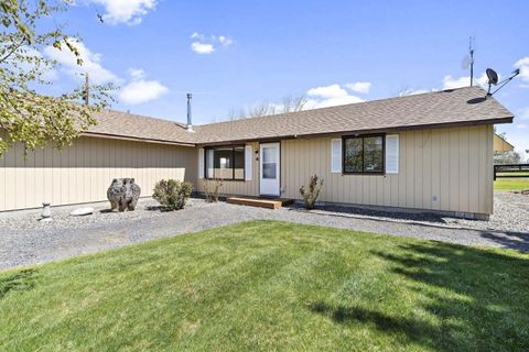 Tiny photo for 4088 SW Minson Road, Powell Butte, OR 97753 (MLS # 220217313)