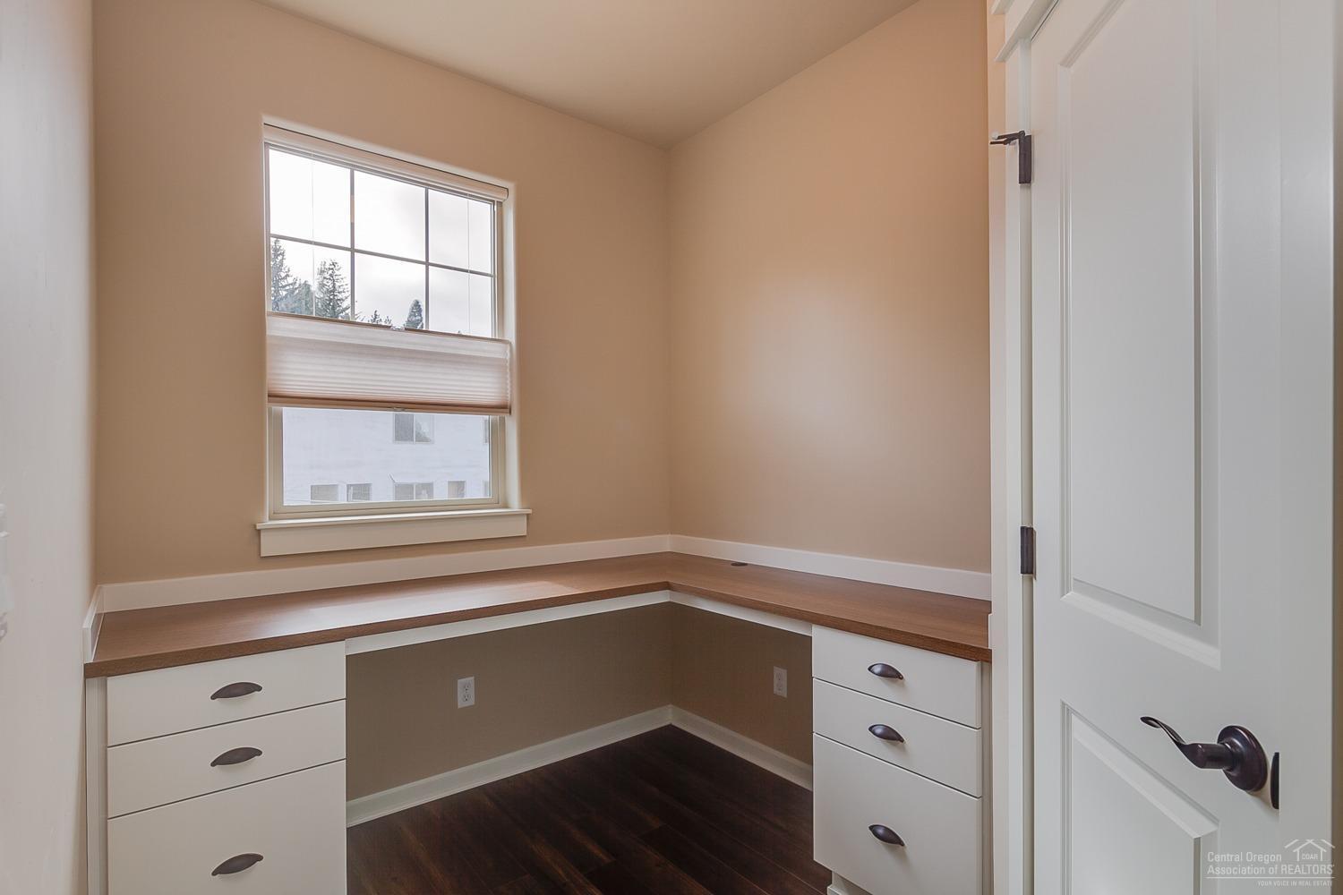 Awbrey Woods - Residential