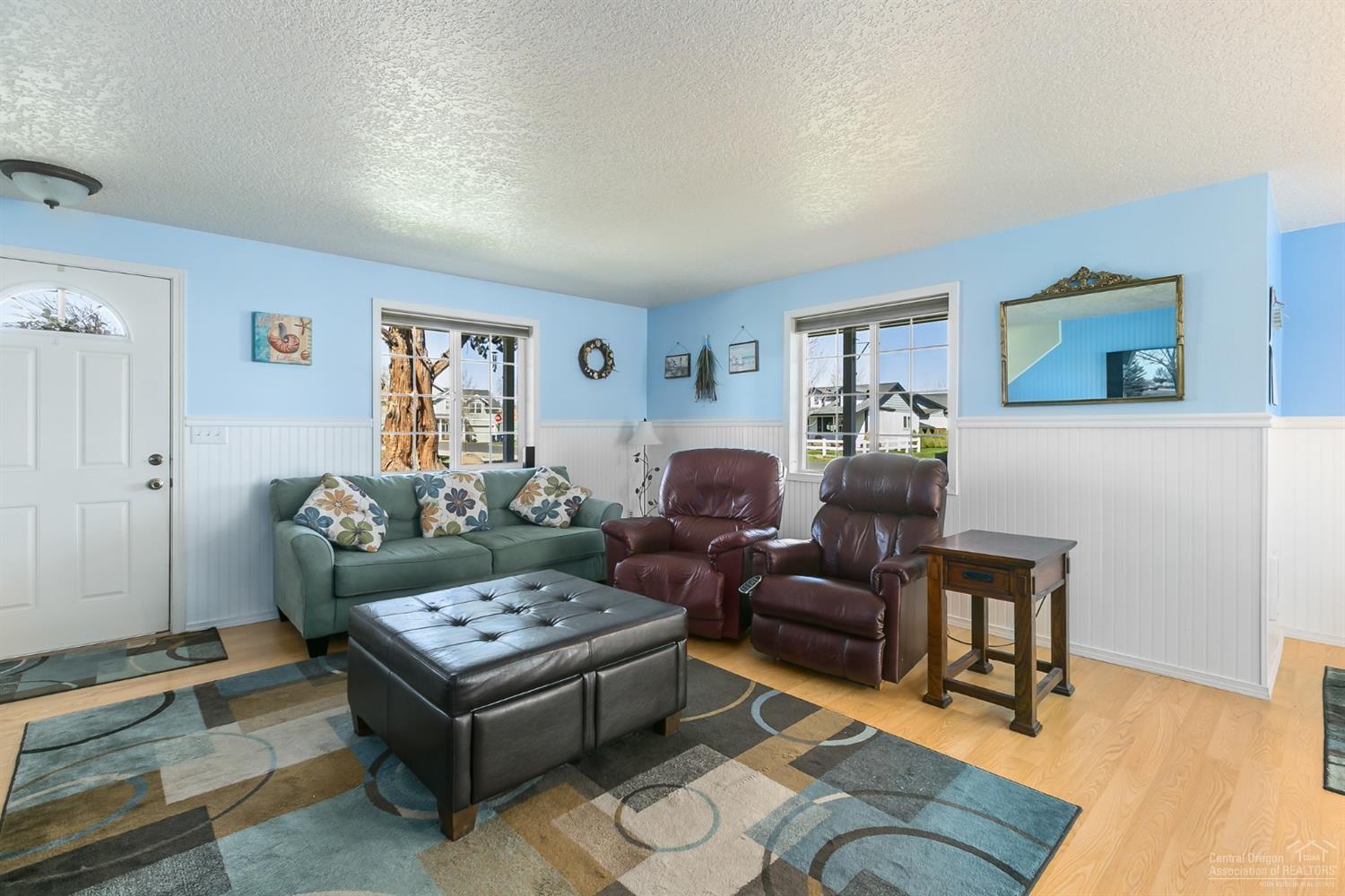 Sisters Park Place - Residential