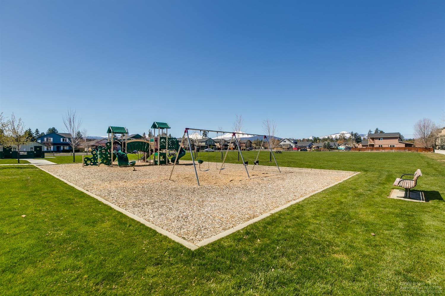 Sisters Park Place - Residential