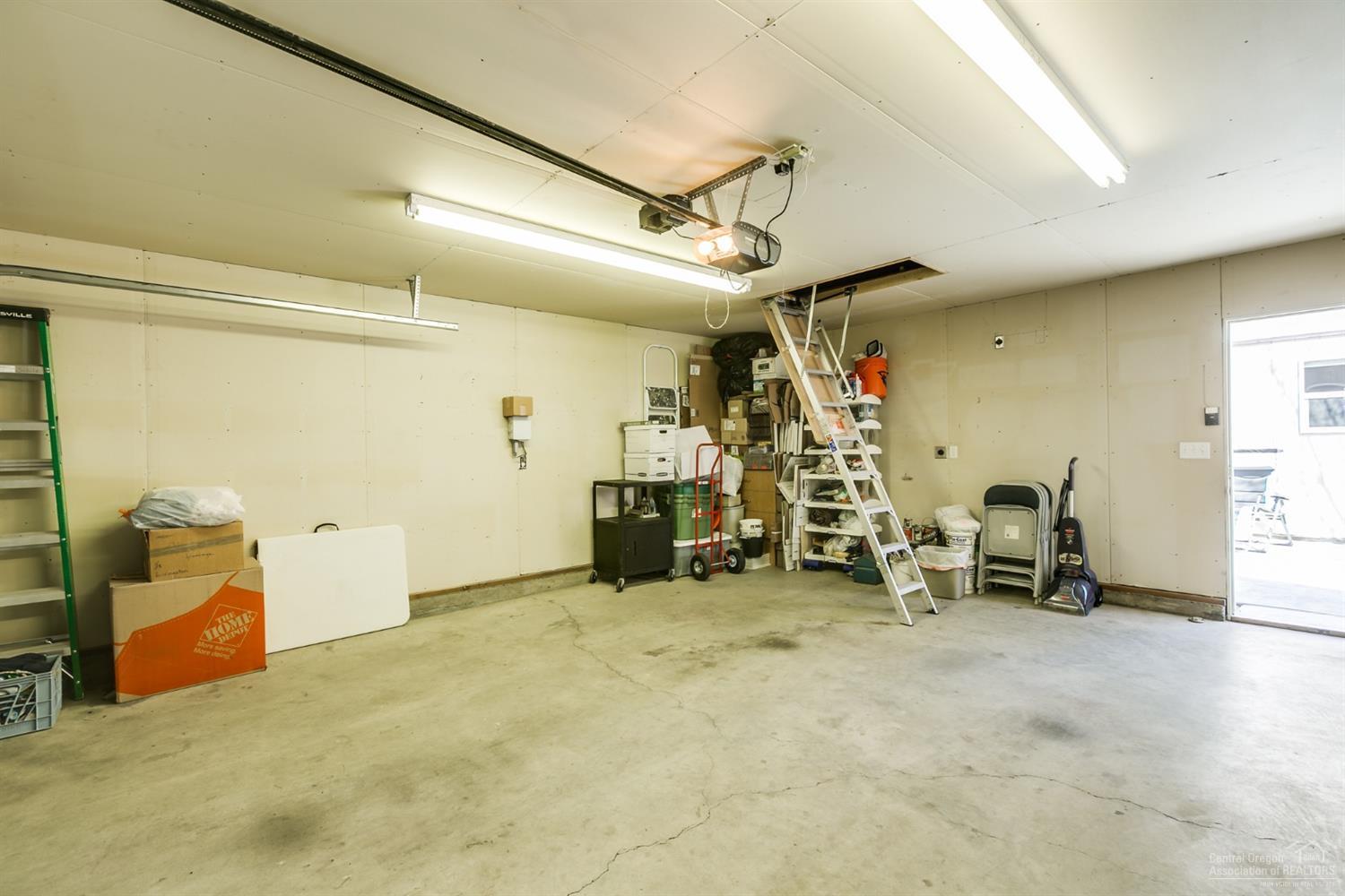 Sisters Park Place - Residential