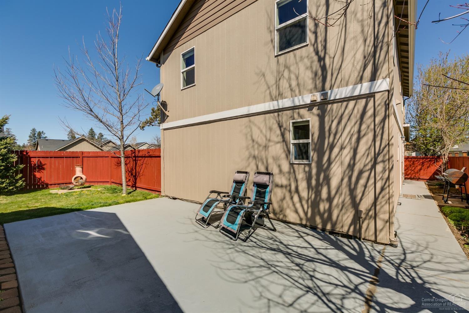 Sisters Park Place - Residential