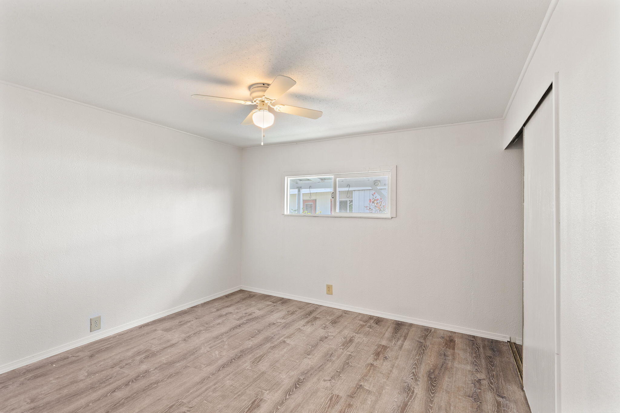 Rogue Lea Estates - Residential