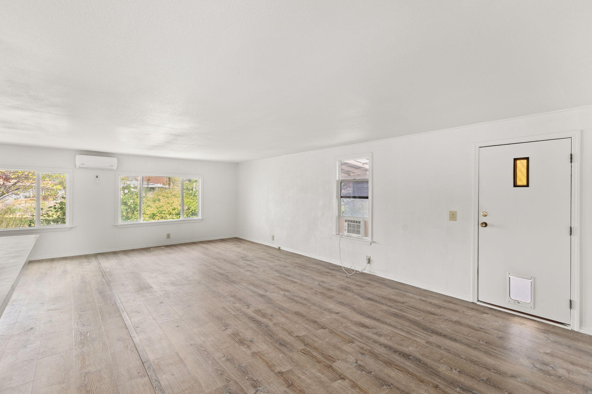 Rogue Lea Estates - Residential