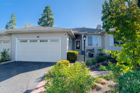 Photo of 2398 Springbrook Road #5, Medford, OR 97504 (MLS # 220228703)