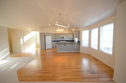 Tiny photo for 2228 Egret Court, Grants Pass, OR 97526 (MLS # 220212466)