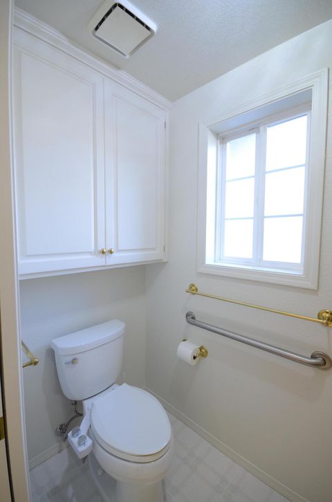 Tiny photo for 2228 Egret Court, Grants Pass, OR 97526 (MLS # 220212466)