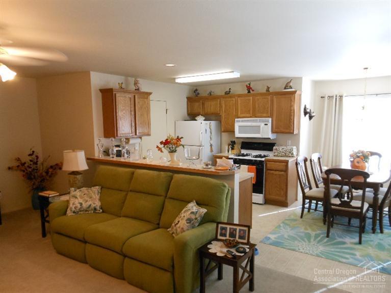 Pilot Butte Park Est - Residential Income