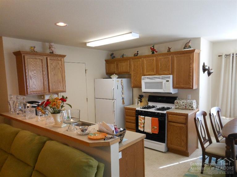 Pilot Butte Park Est - Residential Income