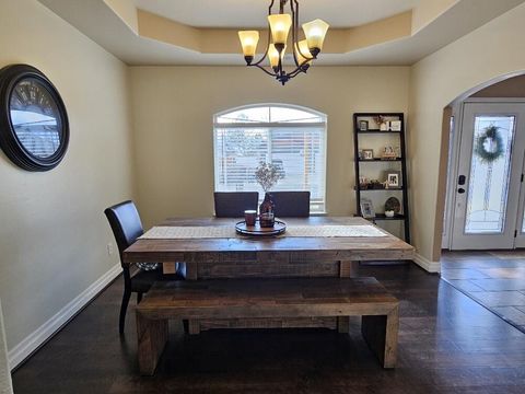 Tiny photo for 6405 Ventura Drive, Klamath Falls, OR 97603 (MLS # 220213520)