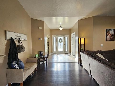 Tiny photo for 6405 Ventura Drive, Klamath Falls, OR 97603 (MLS # 220213520)