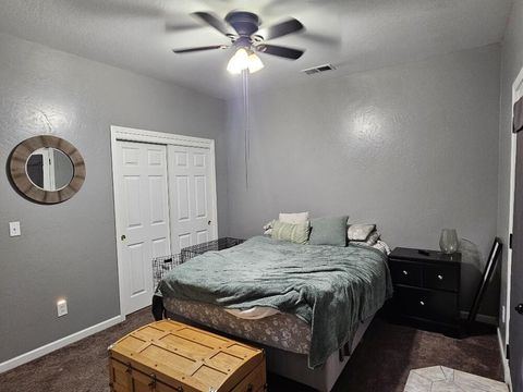 Tiny photo for 6405 Ventura Drive, Klamath Falls, OR 97603 (MLS # 220213520)