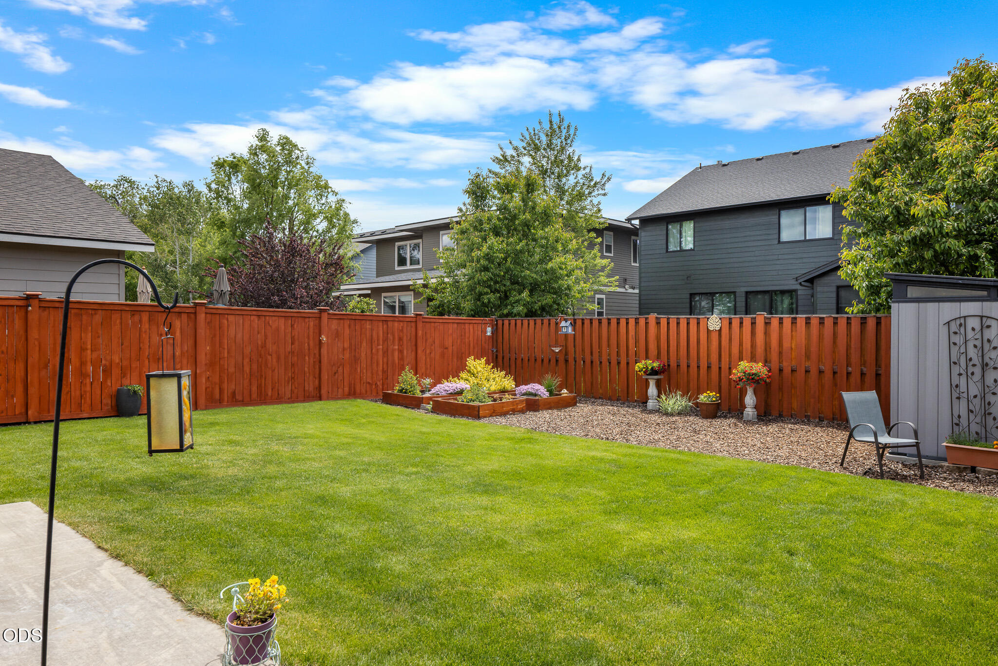 2951 NE Dogwood Drive
