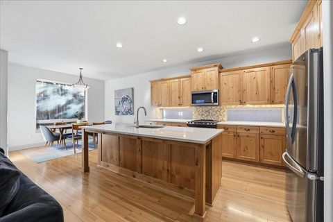 Tiny photo for 1713 NW Precision Lane, Bend, OR 97703 (MLS # 220216763)