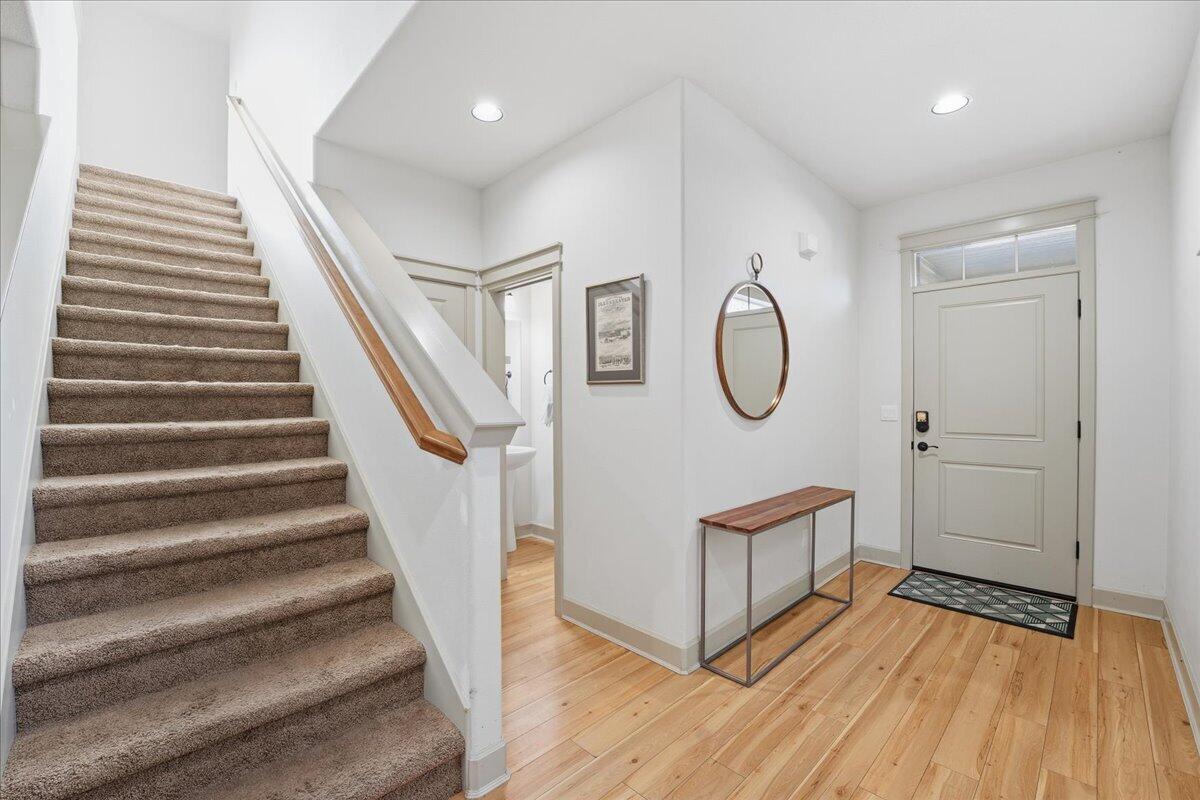 1713 NW Precision Lane