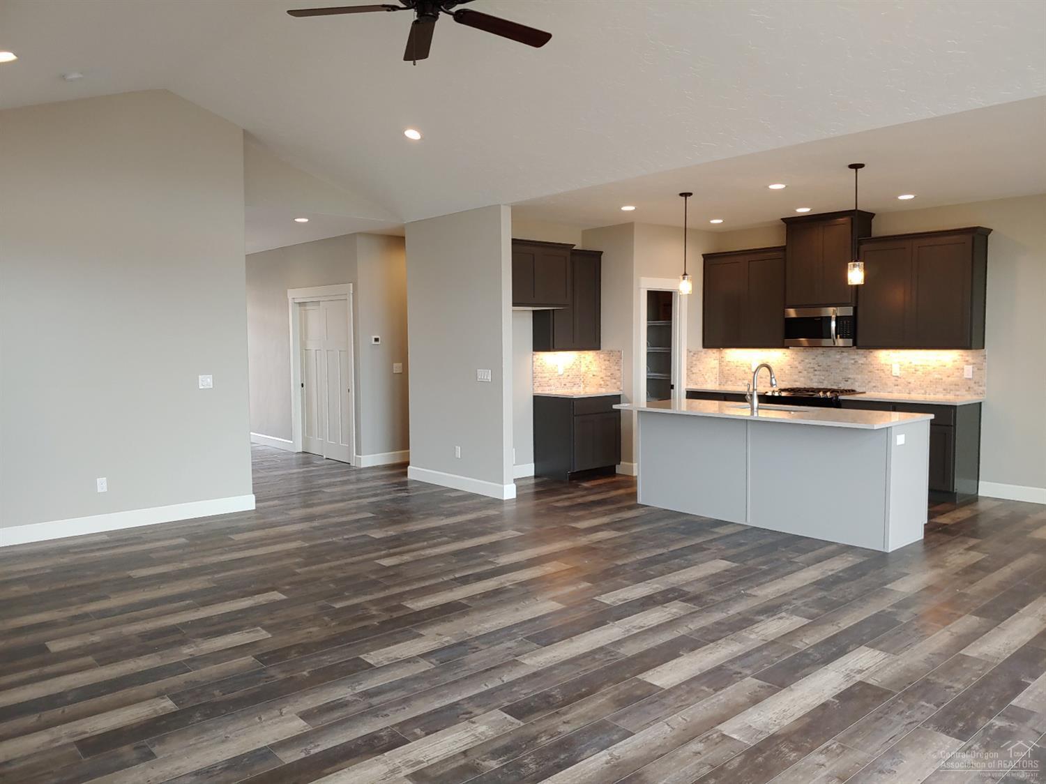 Vista Meadows - Residential