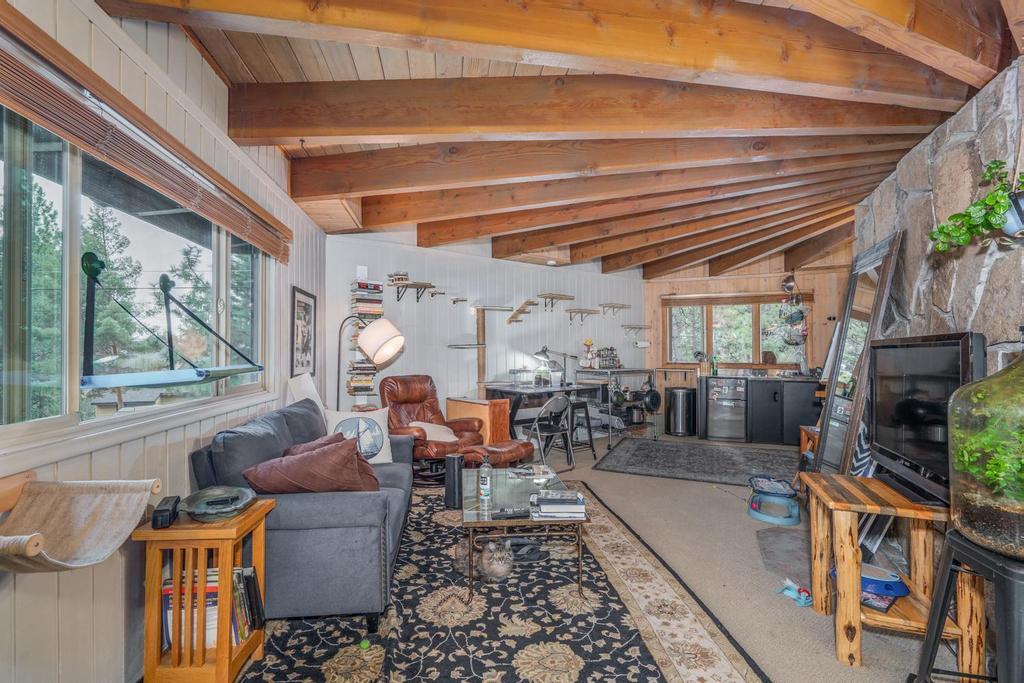 West Hills - Residential