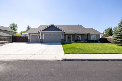 3776 SW Wickiup Place Redmond OR 97756