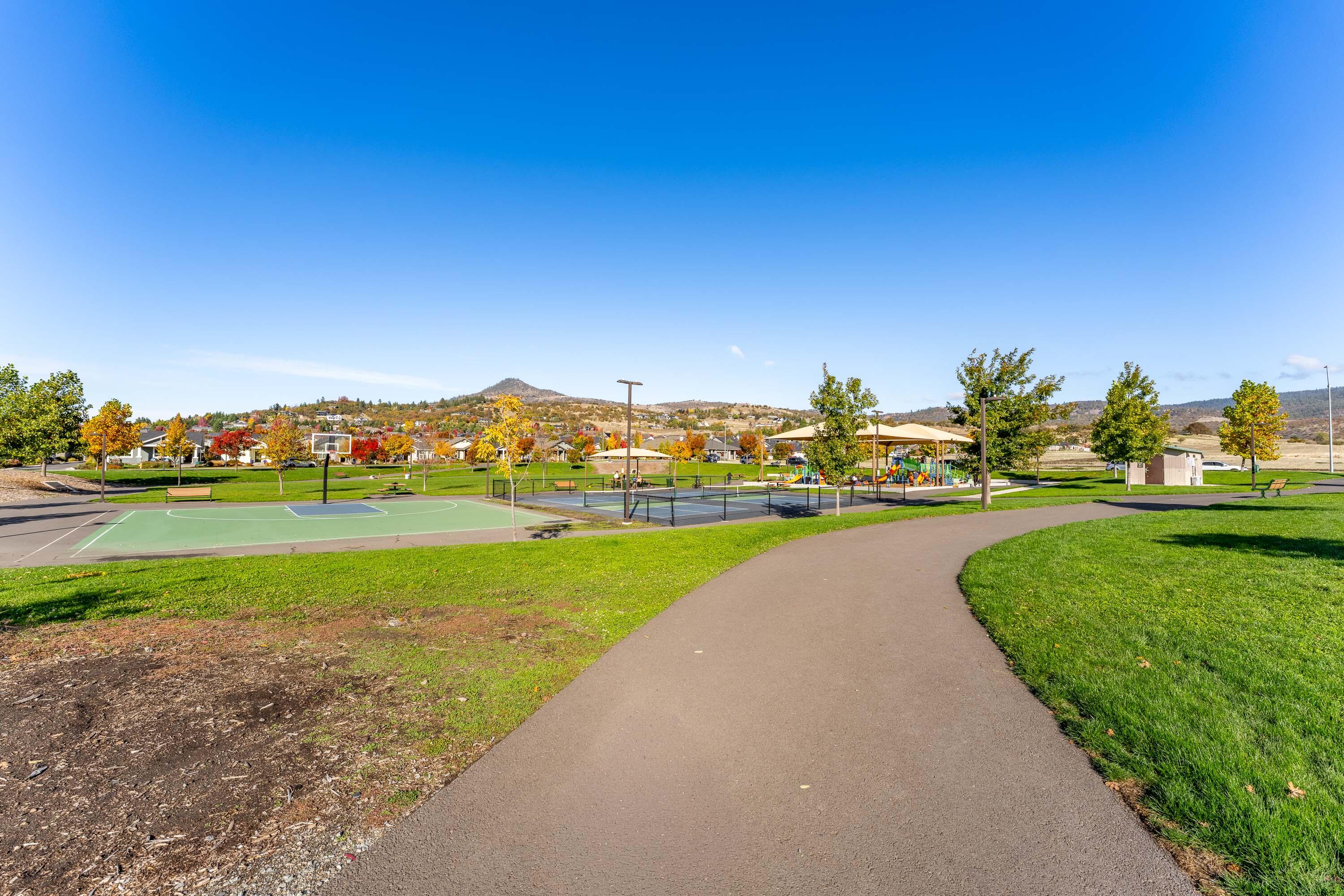 Summerfield At South East Park Phase 1 - Residential