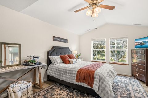 Tiny photo for 334 Village Lane, Grants Pass, OR 97527 (MLS # 220214938)