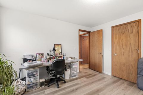 Tiny photo for 334 Village Lane, Grants Pass, OR 97527 (MLS # 220214938)