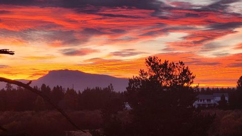 Tiny photo for 52812 Timber Lane Loop, La Pine, OR 97739 (MLS # 220206873)