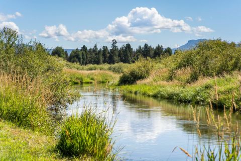 Tiny photo for 52812 Timber Lane Loop, La Pine, OR 97739 (MLS # 220206873)