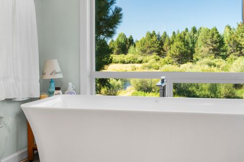 Tiny photo for 52812 Timber Lane Loop, La Pine, OR 97739 (MLS # 220206873)