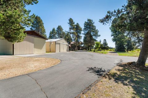 Tiny photo for 52812 Timber Lane Loop, La Pine, OR 97739 (MLS # 220206873)