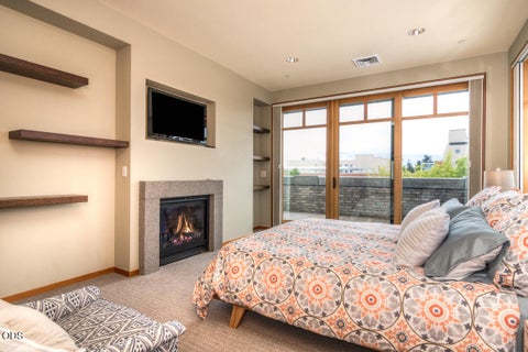 Tiny photo for 919 NW Bond Street #402, Bend, OR 97701 (MLS # 220227232)