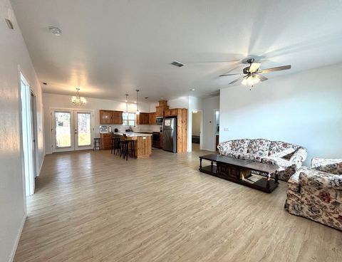 Tiny photo for 4059 Fern Valley Road, Phoenix, OR 97535 (MLS # 220211818)