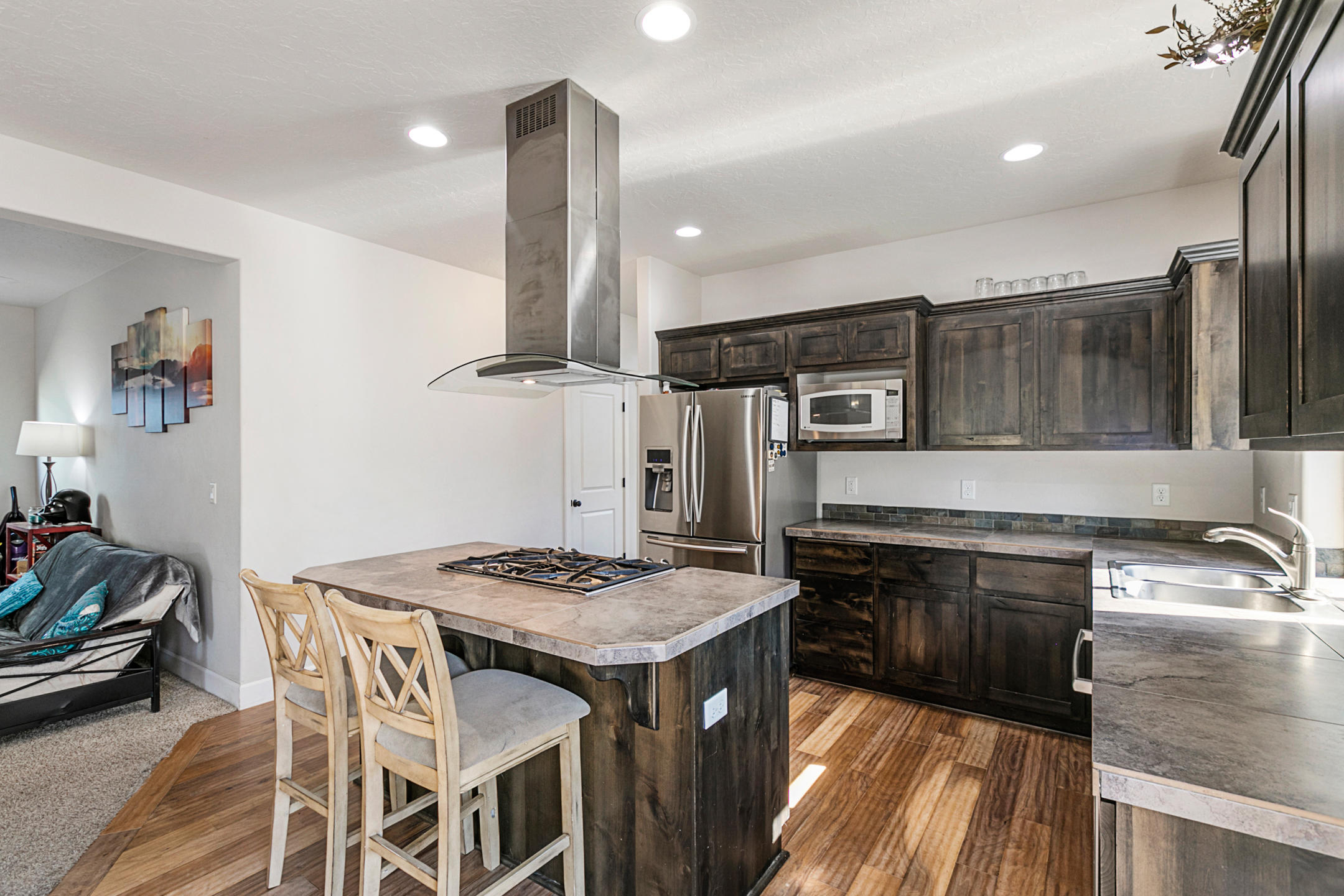 Gardenside - Residential