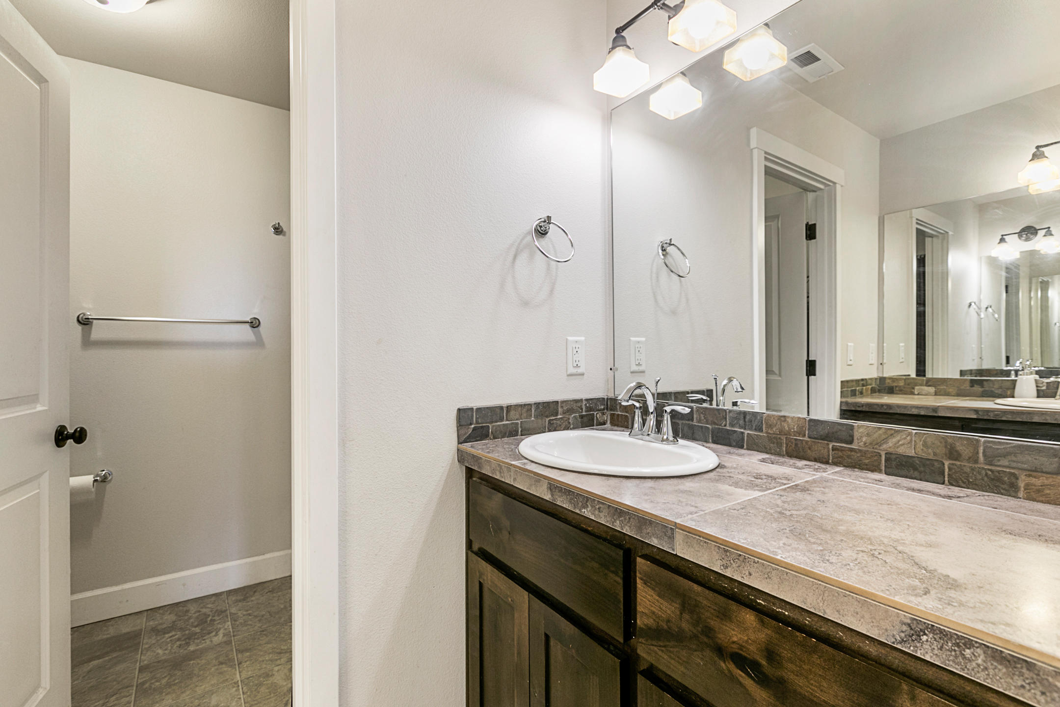 Gardenside - Residential