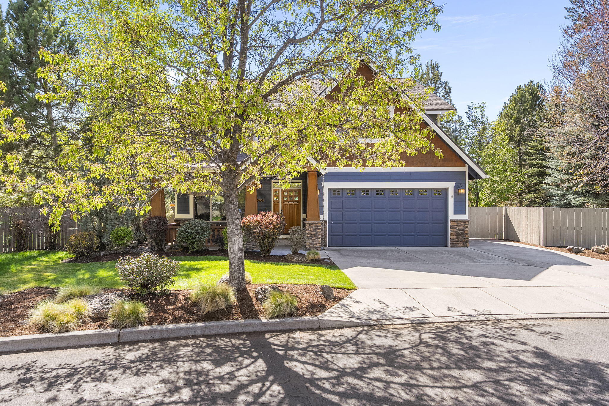 60964 Creekstone Loop