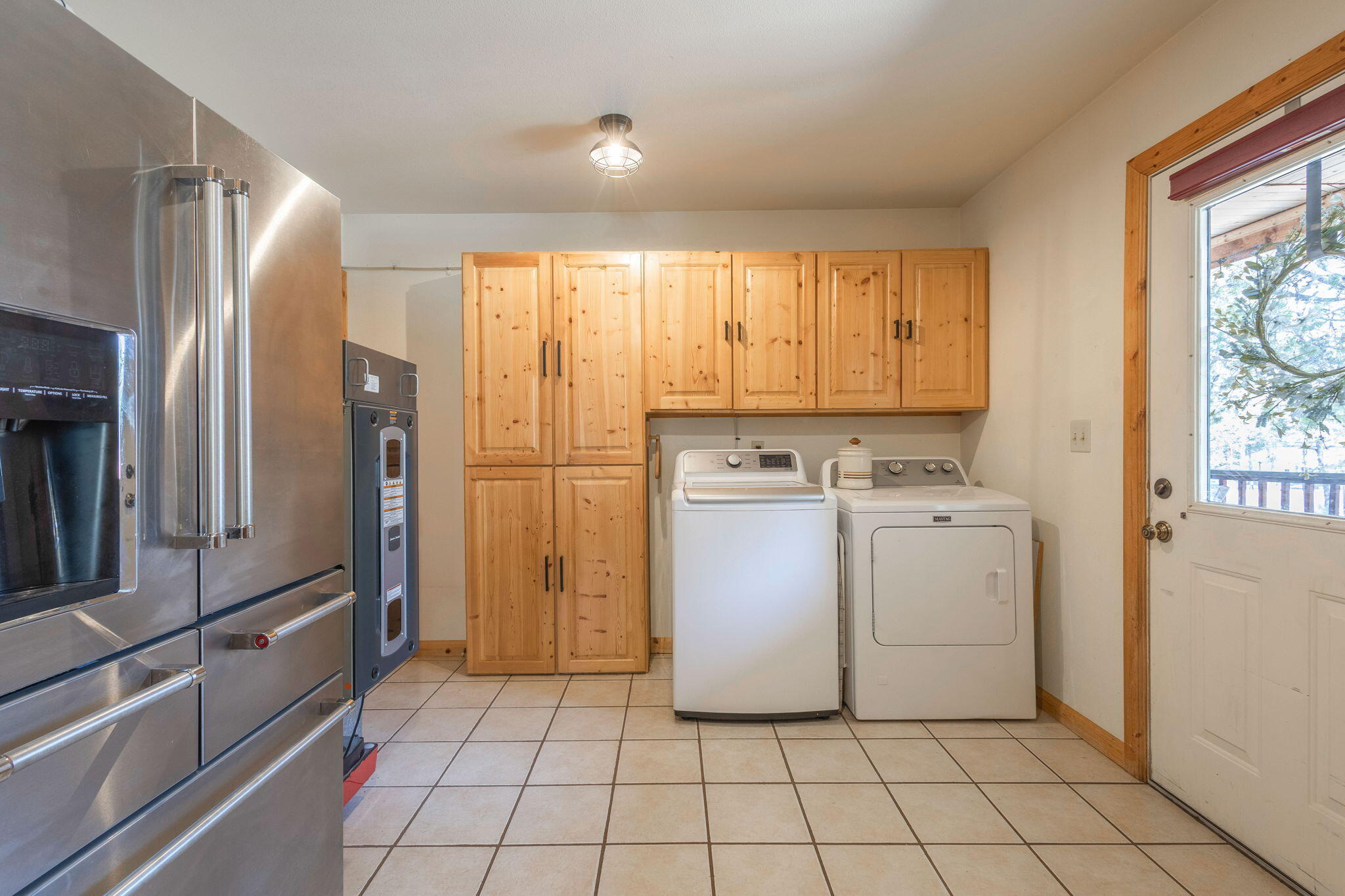 Fall River Estate - Residential