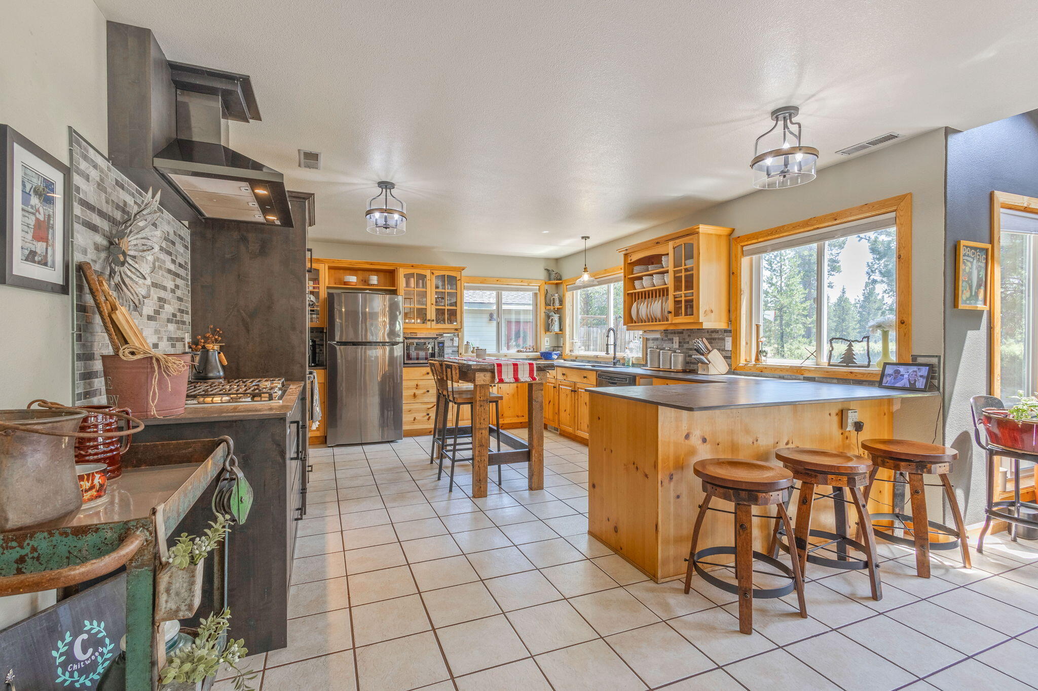 Fall River Estate - Residential