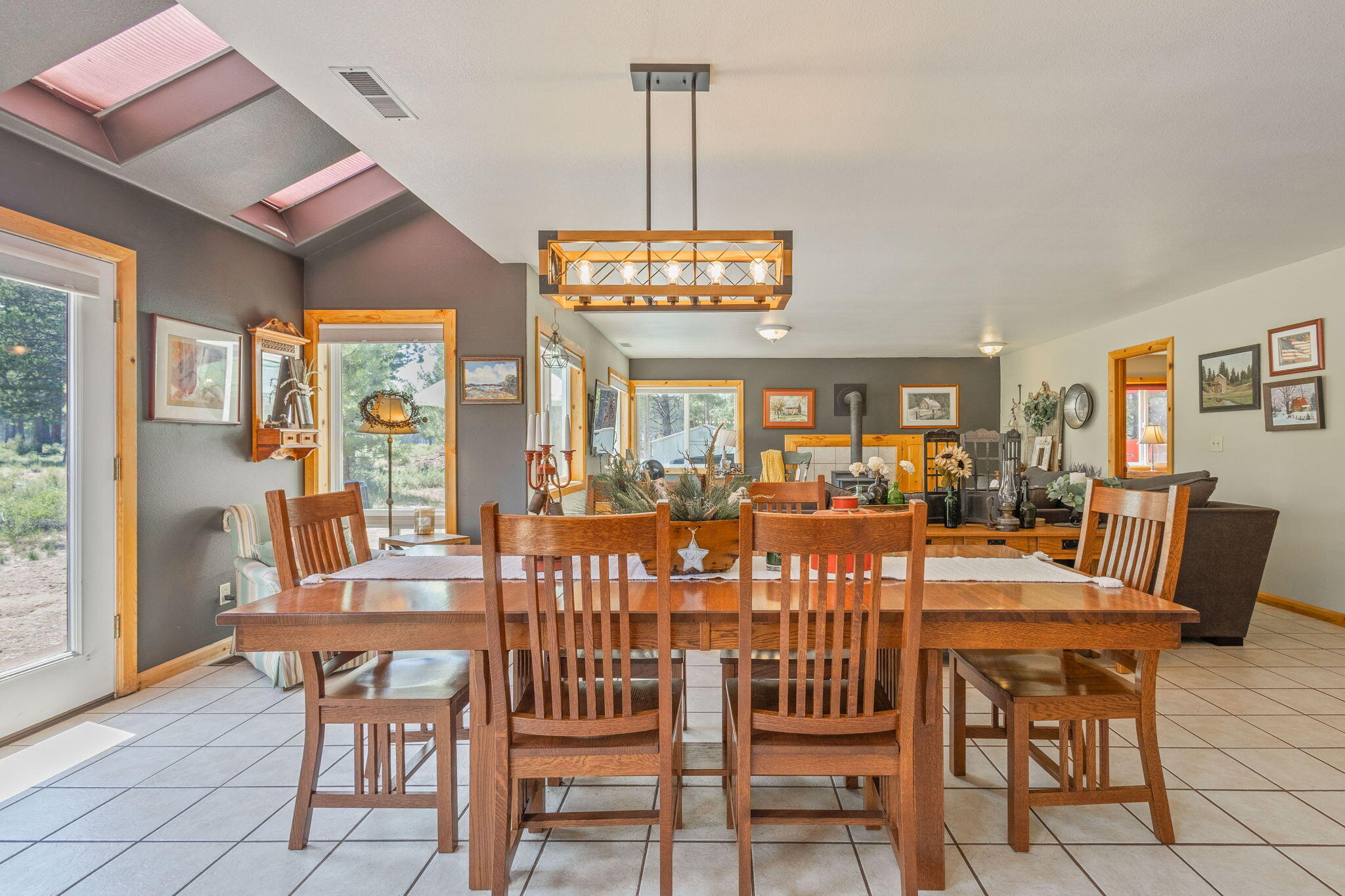 Fall River Estate - Residential