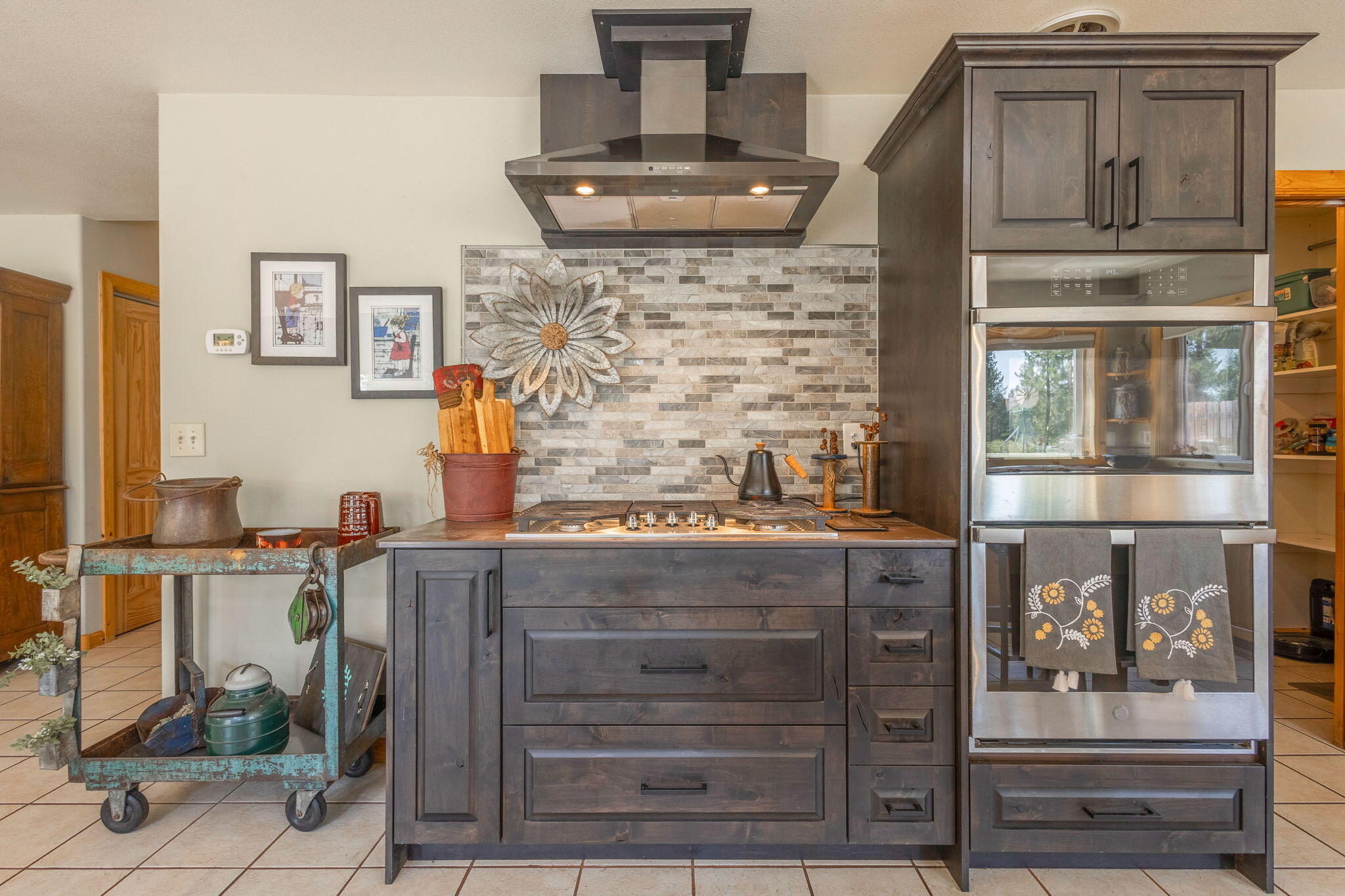 Fall River Estate - Residential