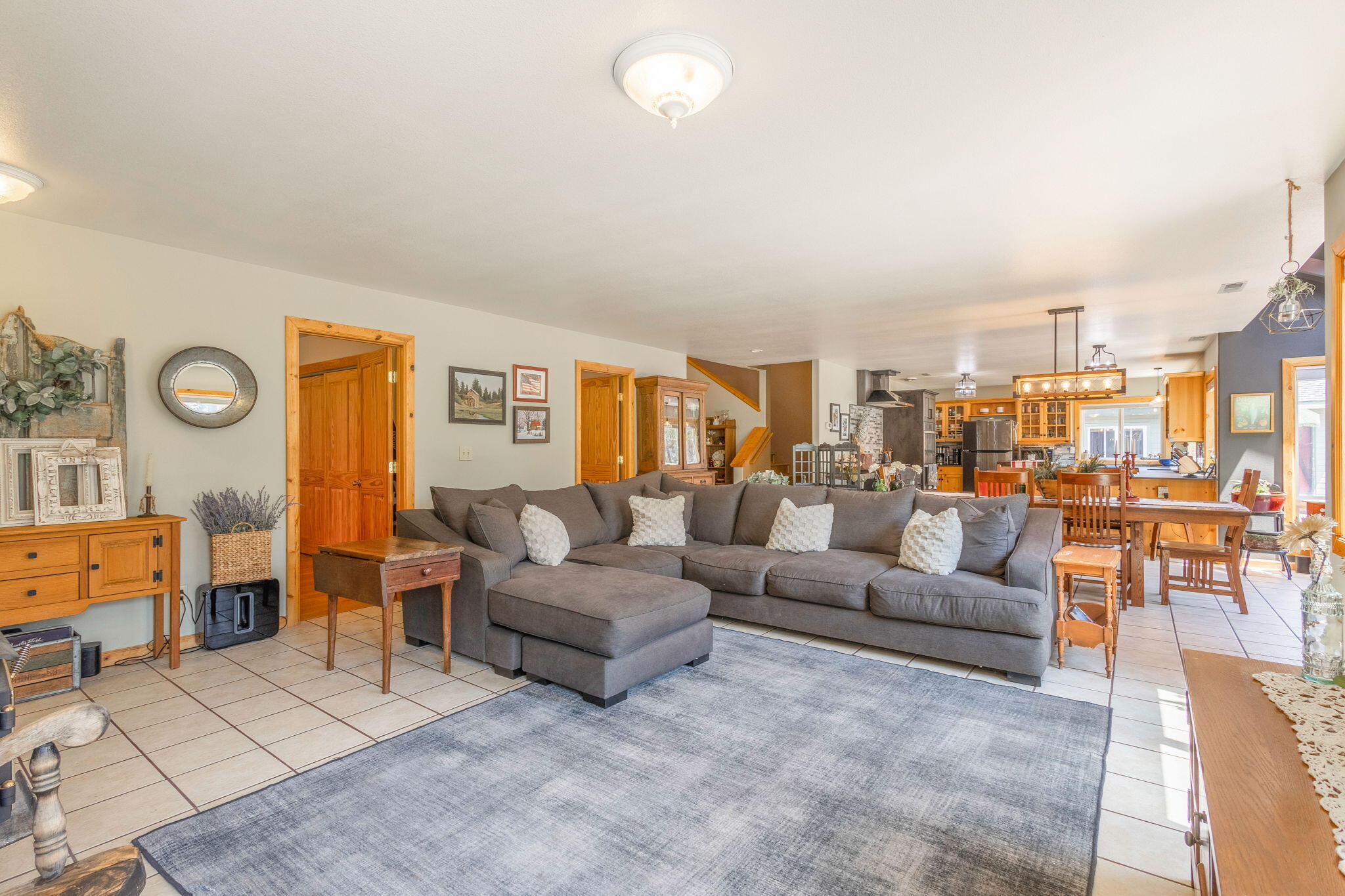 Fall River Estate - Residential