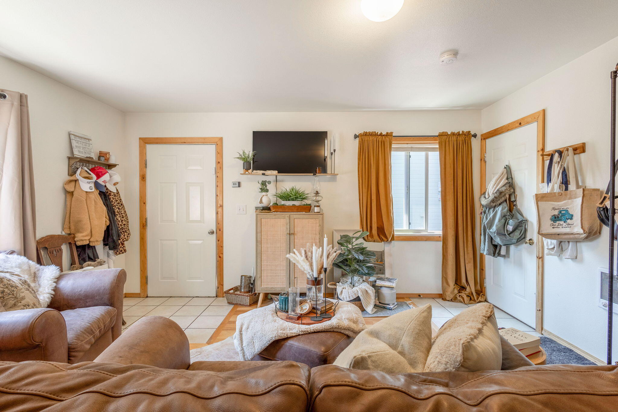 Fall River Estate - Residential